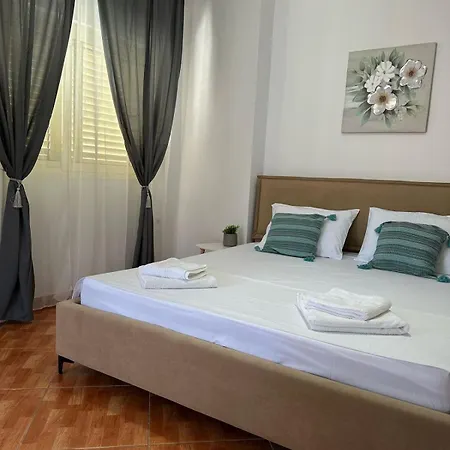 Himara Apartaments