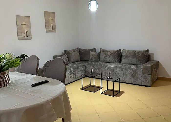 Himara Apartaments Διαμέρισμα *